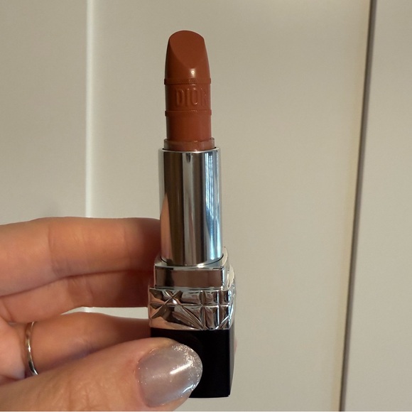 Rouge Dior 424 nude fauve satin lipstick - Picture 1 of 5